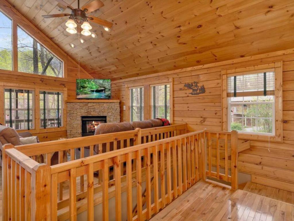 Villa Soco Serene Cabin In The Heart Of Maggie Valley Exterior foto