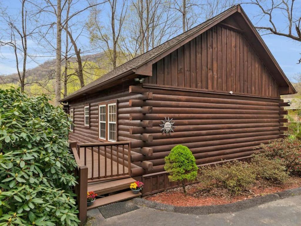 Villa Soco Serene Cabin In The Heart Of Maggie Valley Exterior foto